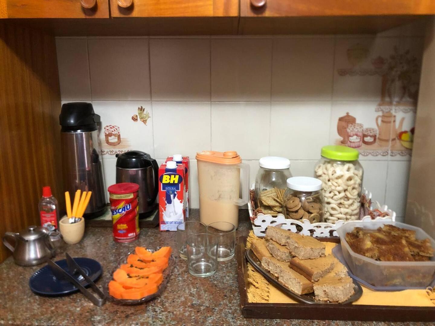 Casa Amarela Hostel Belo Horizonte Ngoại thất bức ảnh